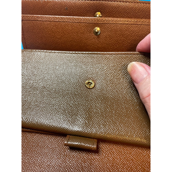 Louis Vuitton Monogram International Wallet Brown/Tan GUC - Picture 9 of 16